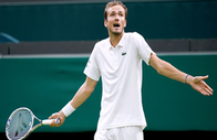 Медведев уступил итальянцу Музетти в 1/8 финала ATP турнира в Риме