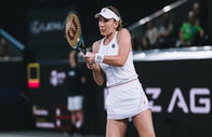 Александрова одержала победу над Бенчич в первом круге турнира WTA в Бад-Хомбурге.
