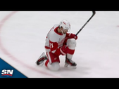 Red Wings' Dylan Larkin Puts Home One-Timer For Late Tying Goal vs. Panthers